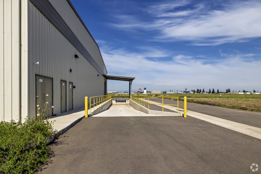 150 Hawk Dr, Merced, CA à louer - Photo de l’immeuble – Image 3 sur 14