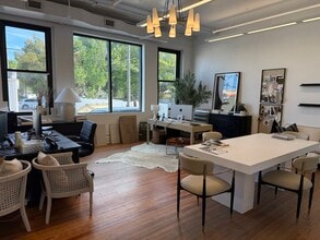 327 11th Ave N, Saint Petersburg, FL à louer Photo intérieure– Image 2 sur 7