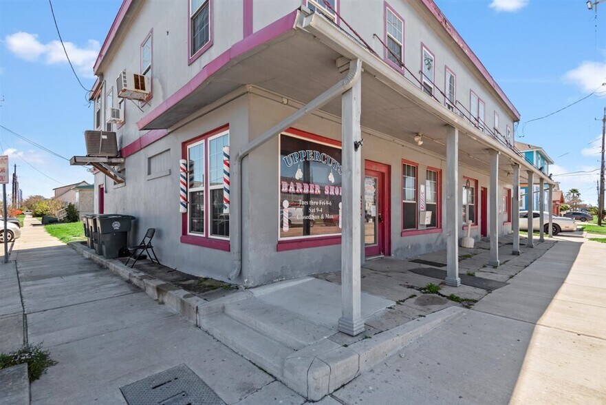 2502 39th St, Galveston, TX à vendre - Photo de l’immeuble – Image 3 sur 77