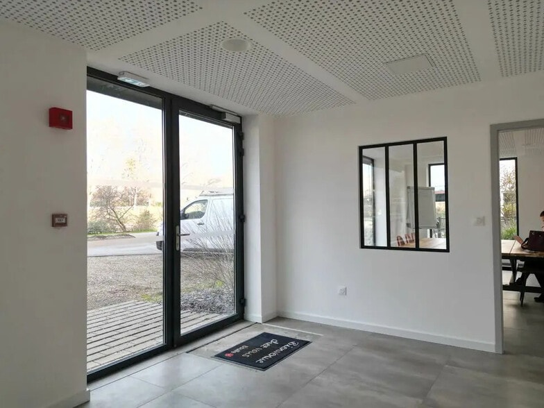 Bureau dans Strasbourg à vendre - Photo intérieure – Image 2 sur 4