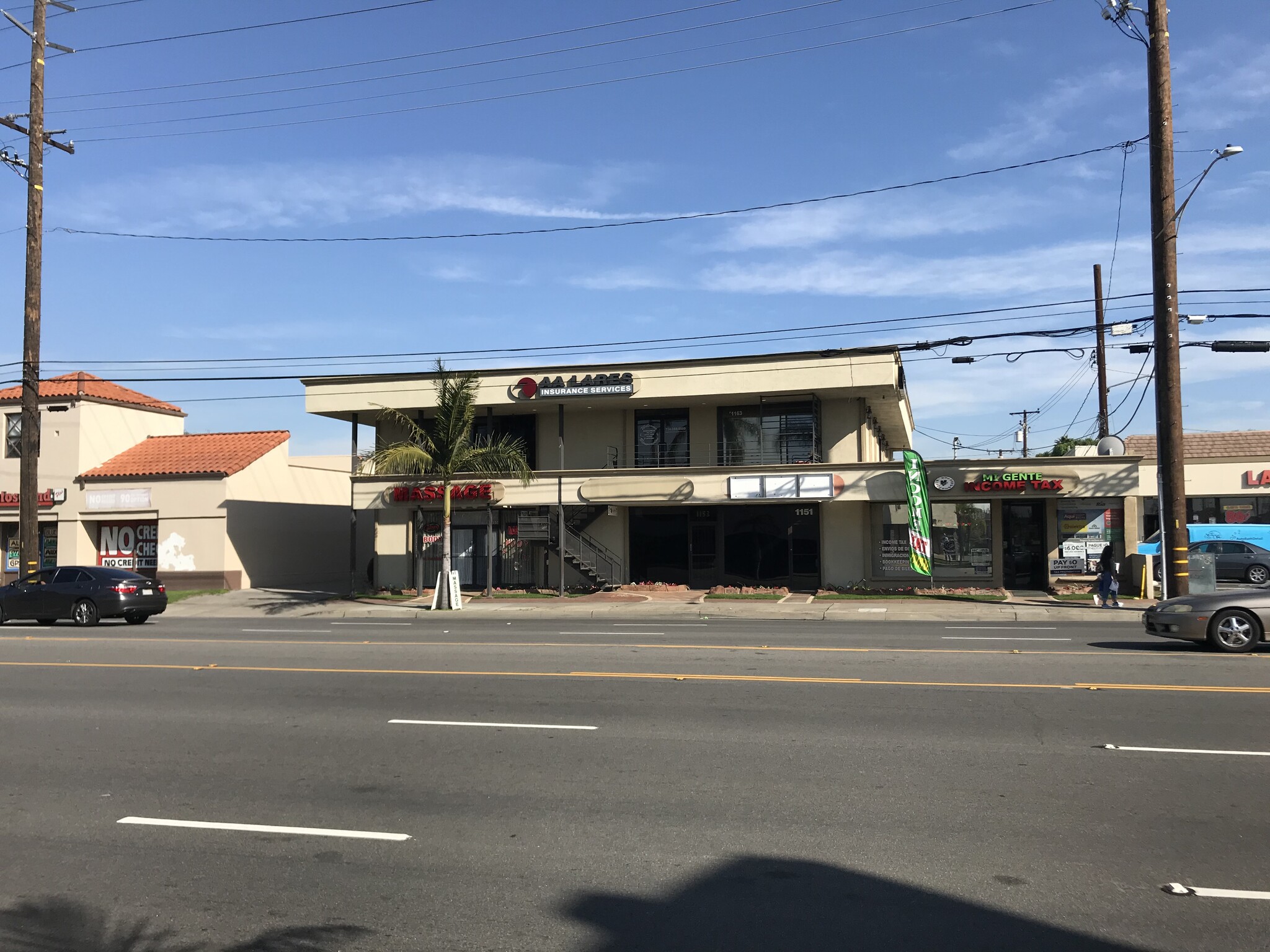 1149-1163 N Tustin St, Orange, CA à louer Photo de l’immeuble– Image 1 sur 26