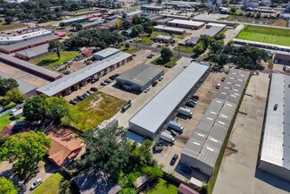 Plus de détails pour 5342 5th St, Katy, TX - Local commercial à louer