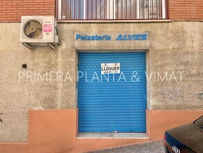 Local commercial dans Mataró, Barcelona à louer Photo de l’immeuble– Image 1 sur 5
