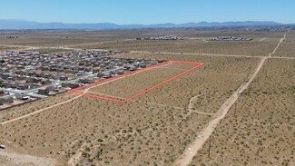 Plus de détails pour 0 Saddleback Dr, Adelanto, CA - Terrain à vendre