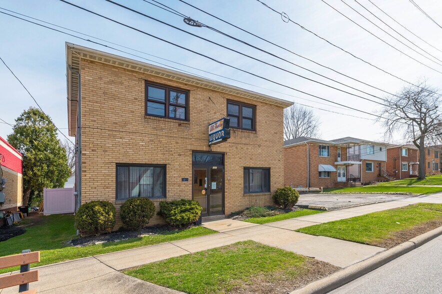 5203 Turney Rd, Garfield Heights, OH à vendre - Photo de l’immeuble – Image 2 sur 44