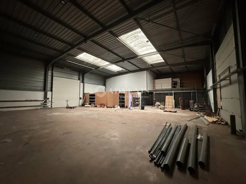 Local d’activités dans Gretz-Armainvilliers à louer Photo intérieure– Image 1 sur 5