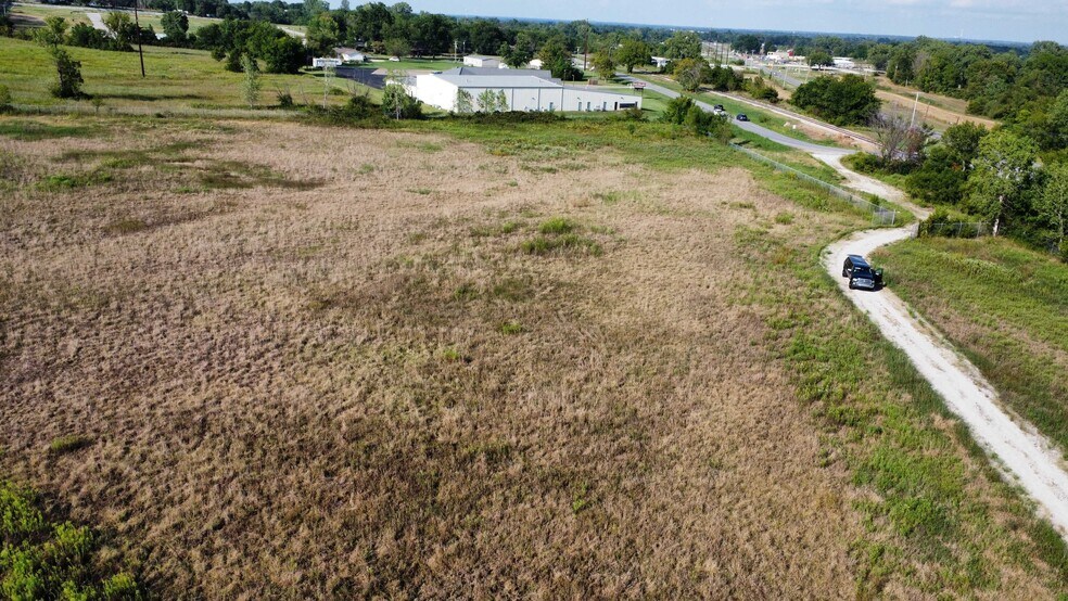 13460 N 119th East Ave, Collinsville, OK à vendre - Photo principale – Image 1 sur 11