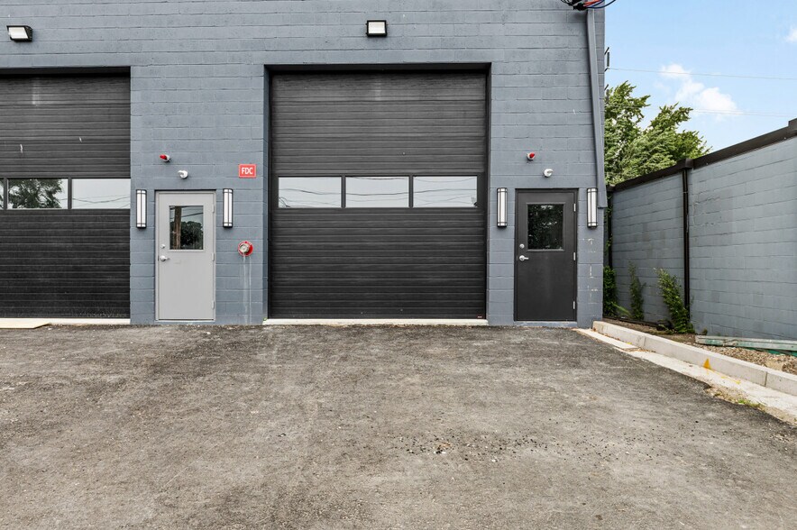 1130 Eastern Ave, Malden, MA à louer - Photo de l’immeuble – Image 3 sur 12