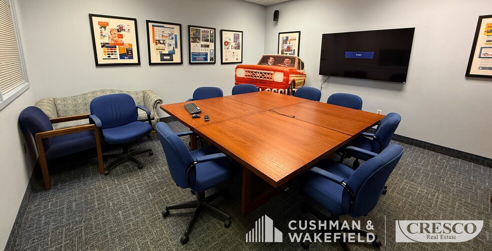 5502 Cass Ave, Cleveland, OH à louer - Photo de l’immeuble – Image 2 sur 7