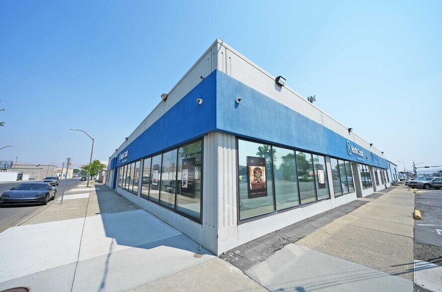 215 N 3rd Ave, Yakima, WA à louer - Photo de l’immeuble – Image 2 sur 16