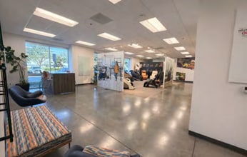 4600 Conant St, Long Beach, CA à louer Photo intérieure– Image 2 sur 13