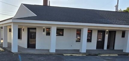 200 Pass Rd, Gulfport, MS à louer Photo de l’immeuble– Image 1 sur 8