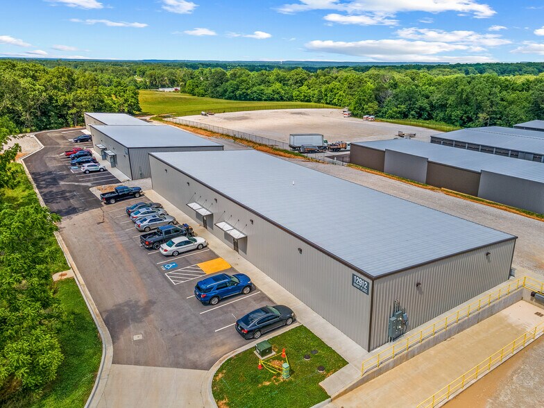 12960 Grant Place, Bentonville, AR à louer - Photo principale – Image 1 sur 13