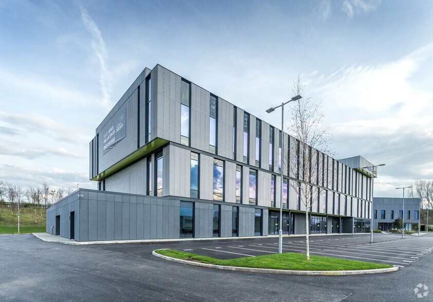 Keckwick Ln, Warrington à louer - Photo de l’immeuble – Image 3 sur 19