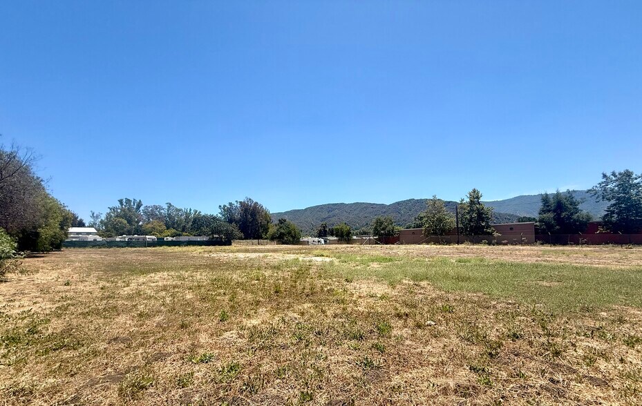 220 Bryant St, Ojai, CA à vendre - Autre – Image 2 sur 3