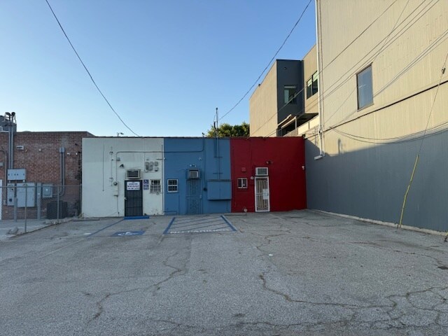 10941-10943 W Pico Blvd, Los Angeles, CA à louer - Photo de l’immeuble – Image 3 sur 9