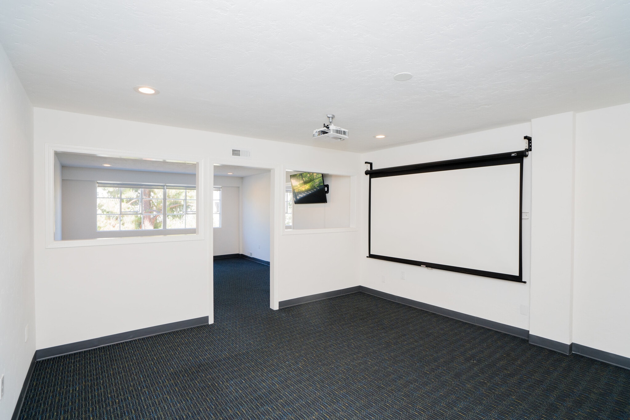 234 Marshall St, Redwood City, CA à louer Photo intérieure– Image 1 sur 6