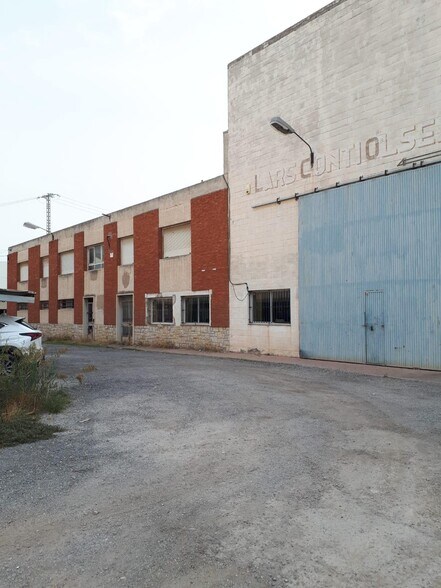 Industriel/Logistique dans Alicante, Alicante à vendre - Photo de l’immeuble – Image 2 sur 5