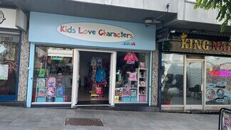 Plus de détails pour 7 Chequers Para, Londres - Bureau/Local commercial à louer