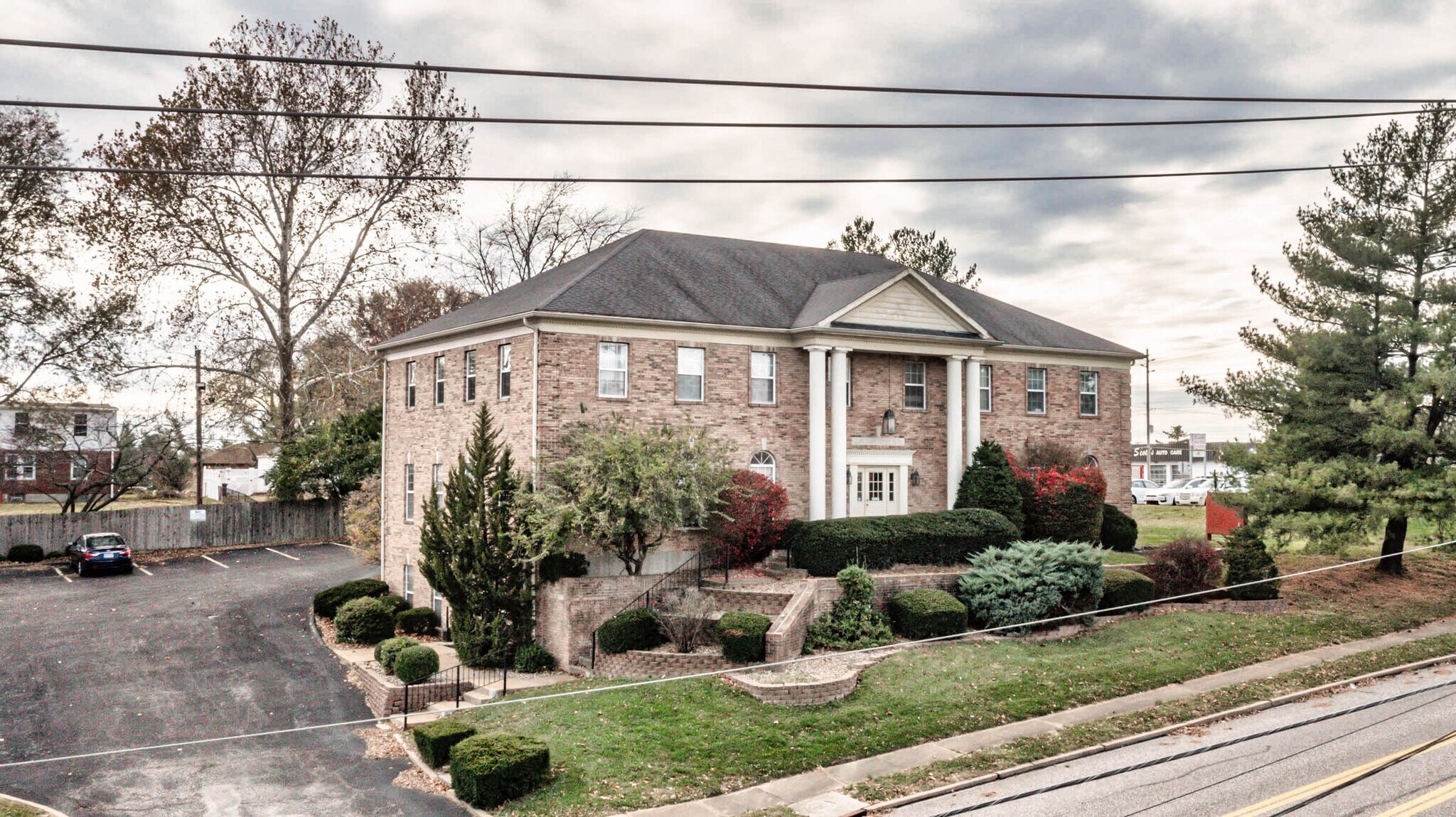 116 Cliff Cave Rd, Saint Louis, MO à louer Photo de l’immeuble– Image 1 sur 16