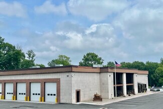 Plus de détails pour 23 Commerce Rd, Newtown, CT - Bureau, Industriel/Logistique à louer