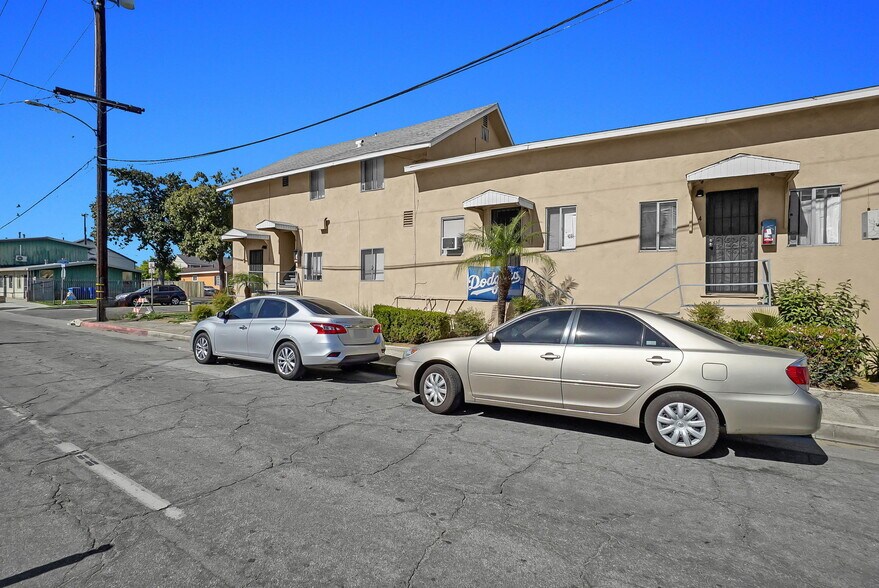 252 S 7th St, Montebello, CA à vendre - Photo de l’immeuble – Image 3 sur 24