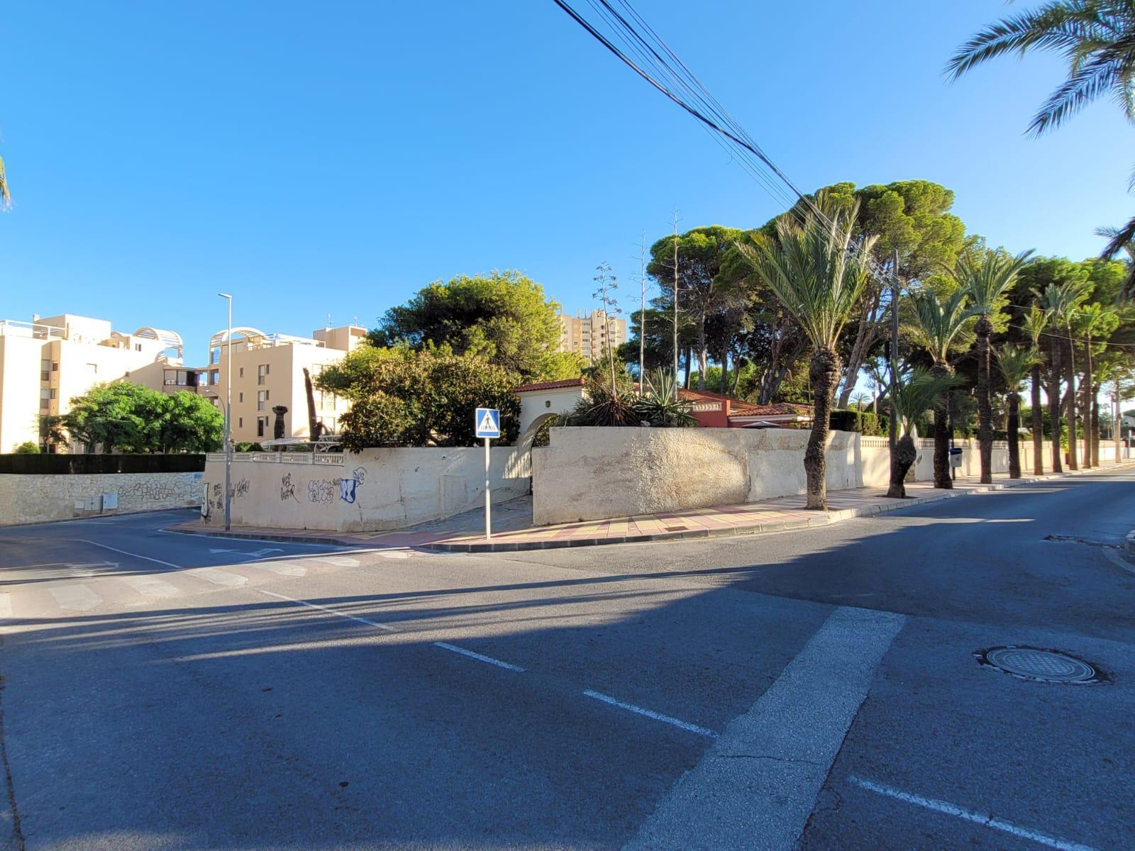 Carrer de Tarragona, 2, El Campello, Alicante à vendre Photo principale– Image 1 sur 5