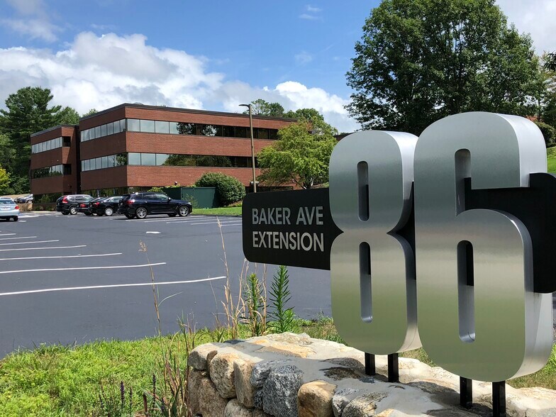 86 Baker Ave Ext, Concord, MA à louer - Photo de l’immeuble – Image 2 sur 11