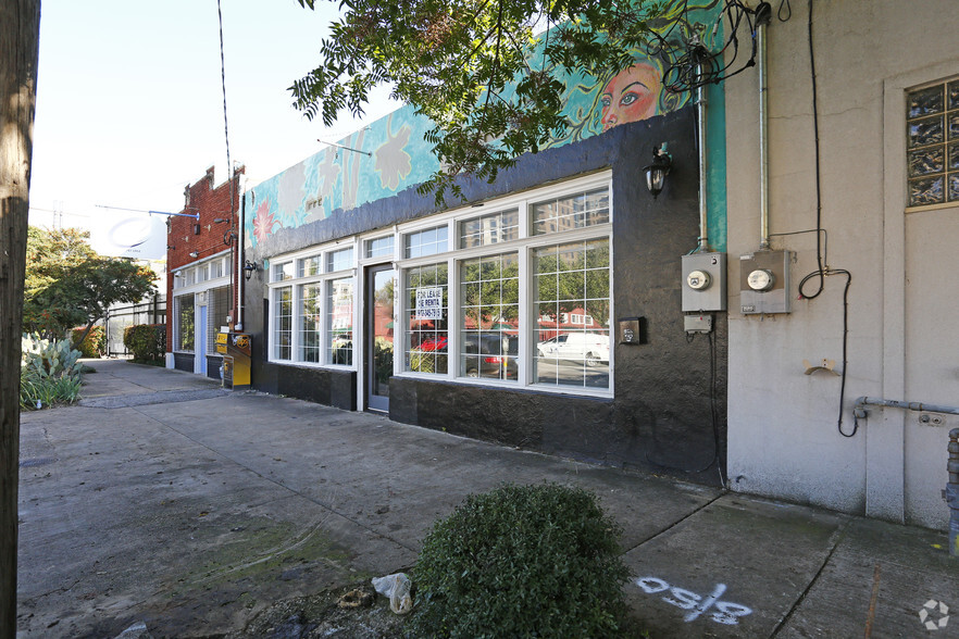 3014 Commerce St, Dallas, TX à louer - Photo principale – Image 1 sur 7