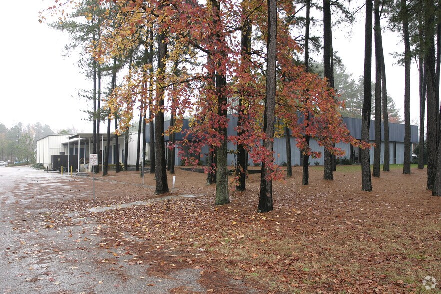 7513 Us Highway 64 E, Knightdale, NC à louer - Photo de l’immeuble – Image 2 sur 13