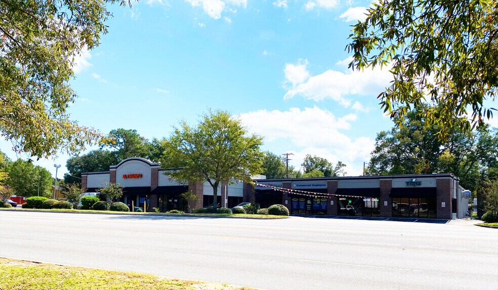 5131 Dorchester Rd, North Charleston, SC à vendre - Photo principale – Image 1 sur 8