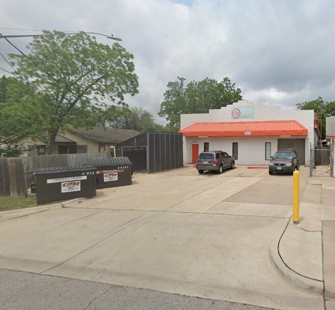 904 Vargas Rd, Austin, TX à louer Photo principale– Image 1 sur 2