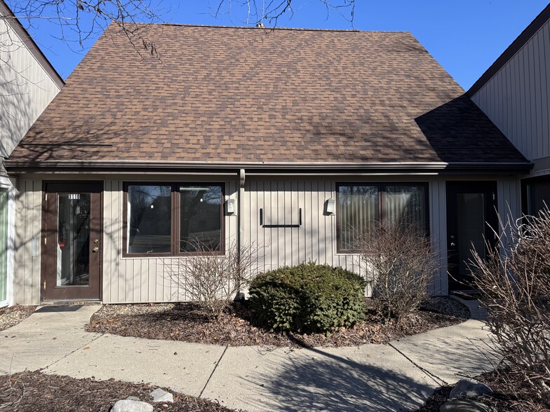 3110 Mallard Cove Ln, Fort Wayne, IN à louer - Photo principale – Image 1 sur 17