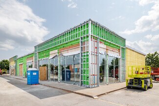 Plus de détails pour 1084-1092 Hwy Chomedey, Laval, QC - Local commercial à louer