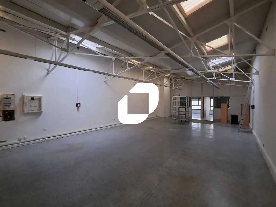 Bureau dans Courbevoie à louer Photo intérieure– Image 1 sur 9