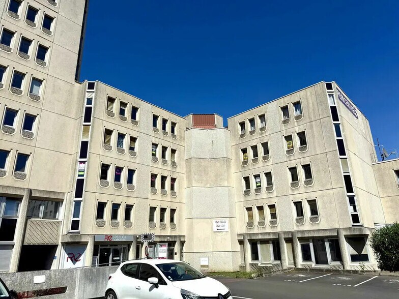 80 Avenue De Thiès, Caen à vendre - Photo de l’immeuble – Image 2 sur 8