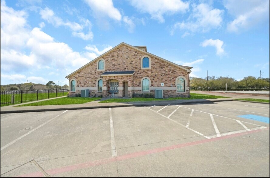 120 Eldridge Rd, Sugar Land, TX à vendre - Aérien – Image 1 sur 84