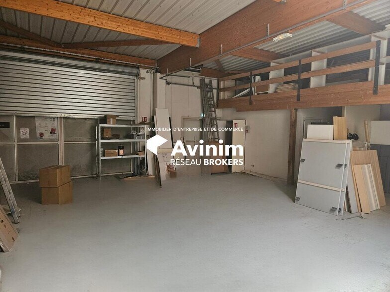 Local commercial dans Viriat à vendre - Photo de l’immeuble – Image 3 sur 4