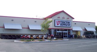 Plus de détails pour 608 E Main St, Hohenwald, TN - Local commercial à vendre