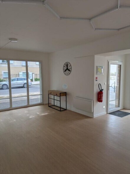 Local commercial dans Orléans à vendre - Photo intérieure – Image 3 sur 6