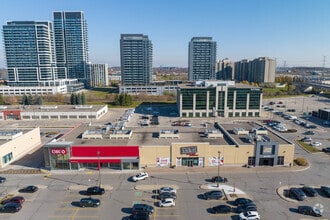 8825 Yonge St, Richmond Hill, ON - VUE AÉRIENNE  vue de carte - Image1
