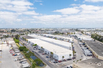 9102-9116 NW 106th St, Medley, FL - VUE AÉRIENNE  vue de carte