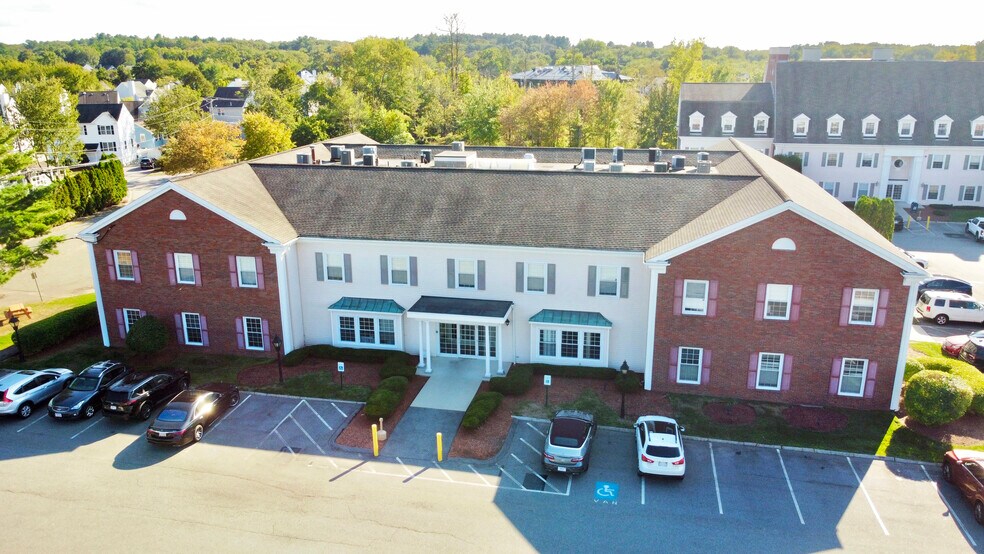 575 Turnpike St, North Andover, MA à louer - Photo de l’immeuble – Image 3 sur 7