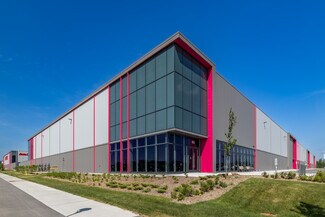 Plus de détails pour 405 Huntmar Dr, Ottawa, ON - Industriel/Logistique à louer