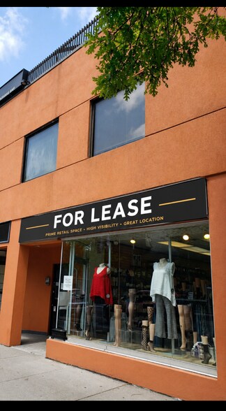 366 Danforth Av, Toronto, ON à louer - Photo de l’immeuble – Image 3 sur 4