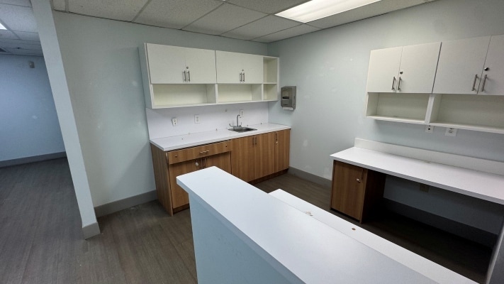 3099 SW 8th St, Miami, FL à louer - Photo intérieure – Image 2 sur 6