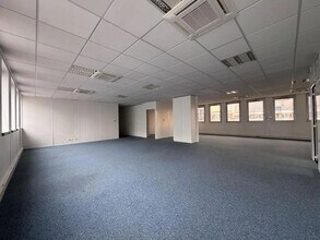Bureau dans Montreuil à vendre Photo intérieure– Image 2 sur 8