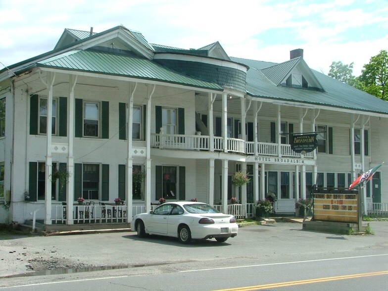 59 W Main St, Broadalbin, NY à vendre - Photo de l’immeuble – Image 2 sur 78