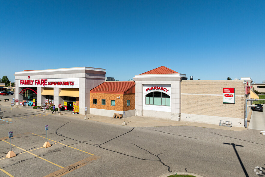 9479 Riley St, Zeeland, MI à louer - Photo de l’immeuble – Image 3 sur 4