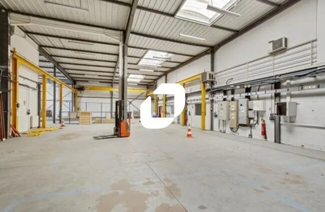 Plus de détails pour Bureau à vendre